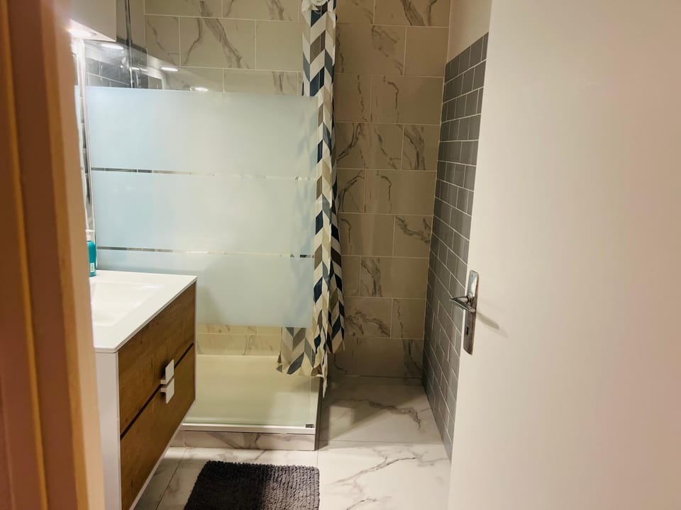 Cosy Immo Key - Chambly Persan Roissy Apartment in Île-de-France