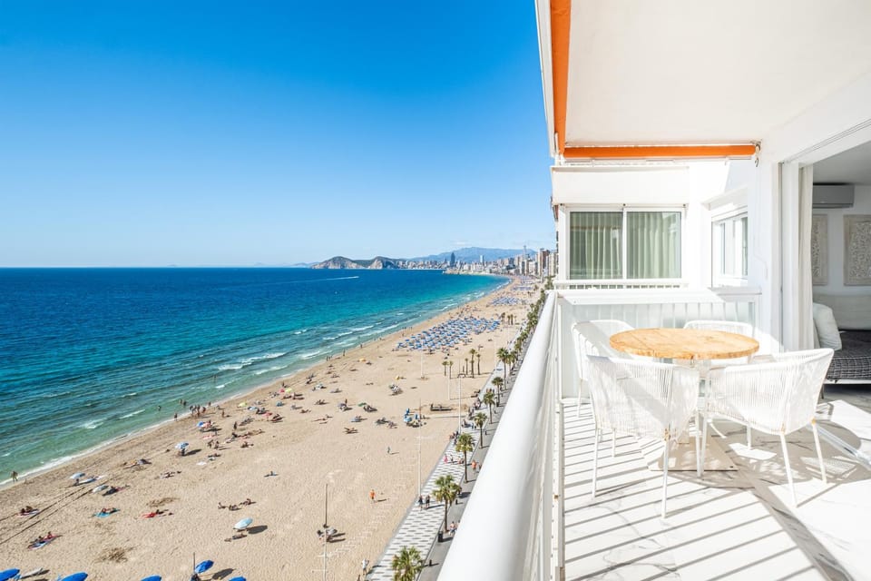 Nearby landmark, Off site, Day, Natural landscape, View (from property/room), Balcony/Terrace, Living room, Dining area, Beach, Sea view