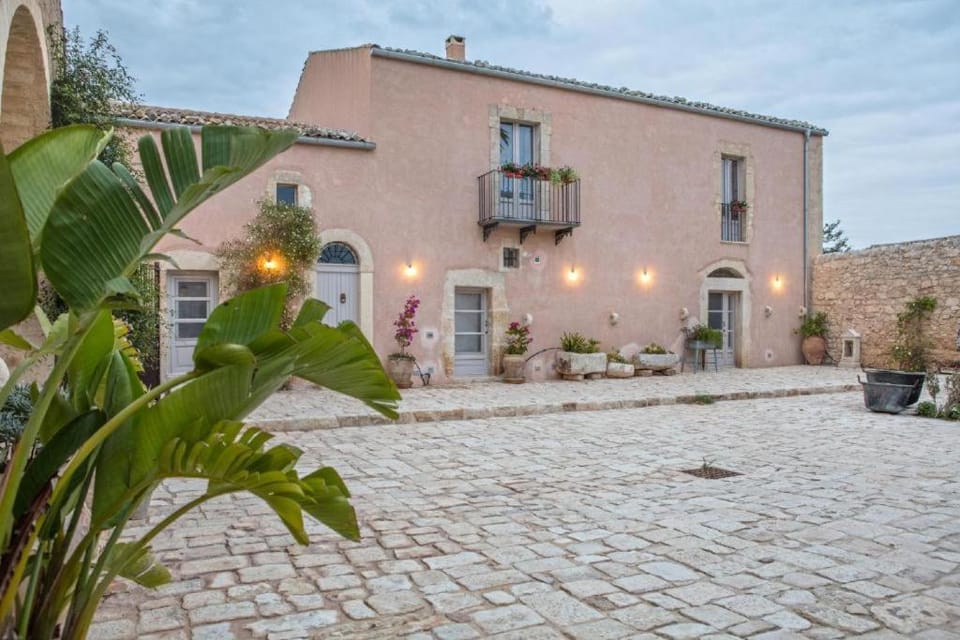 Terre di Cavalusi Relais Country House in Sicily