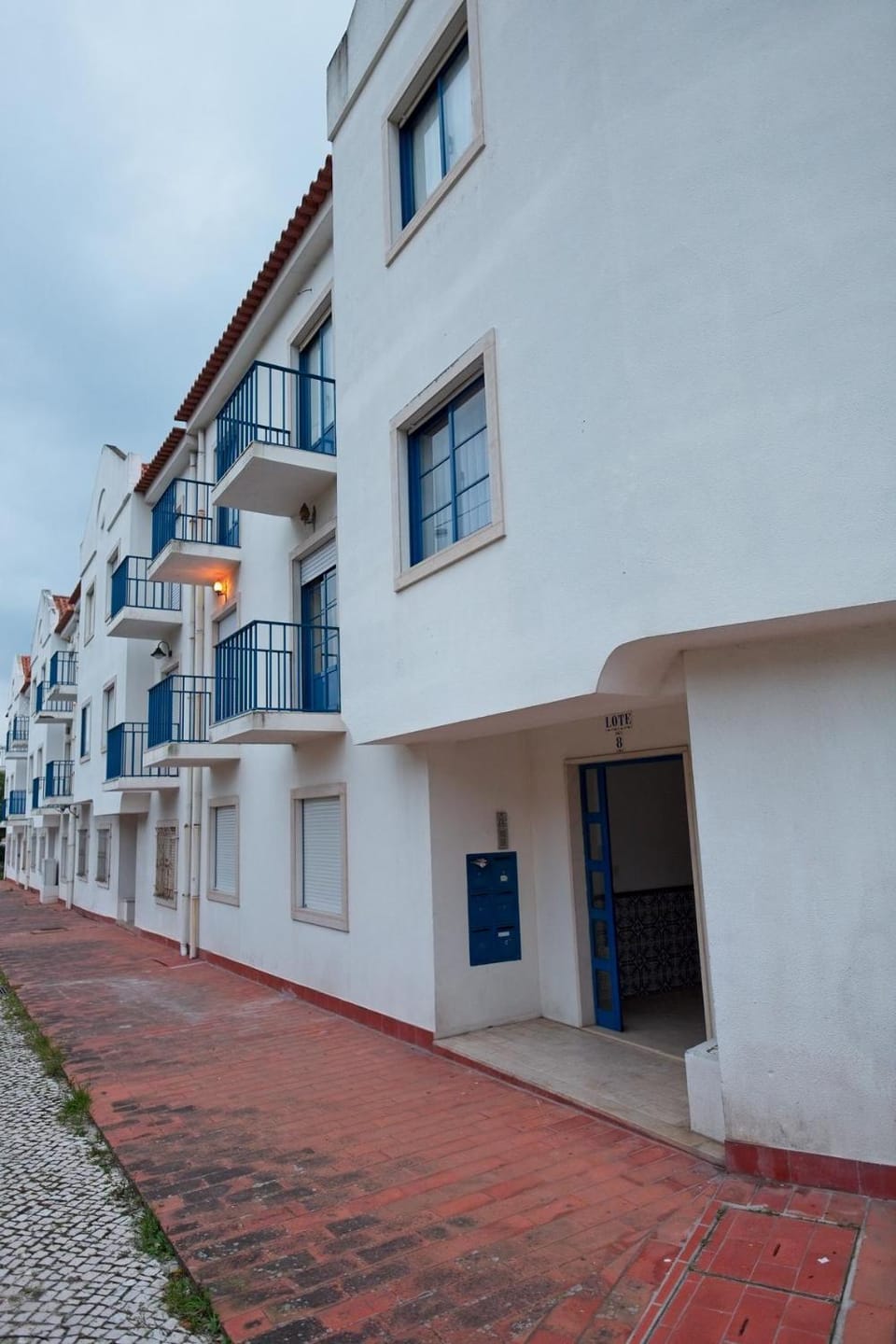 Property building, Facade/entrance