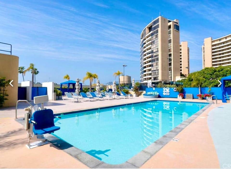Fantastic Marina View in Front of My Window! Apartment in Marina del Rey