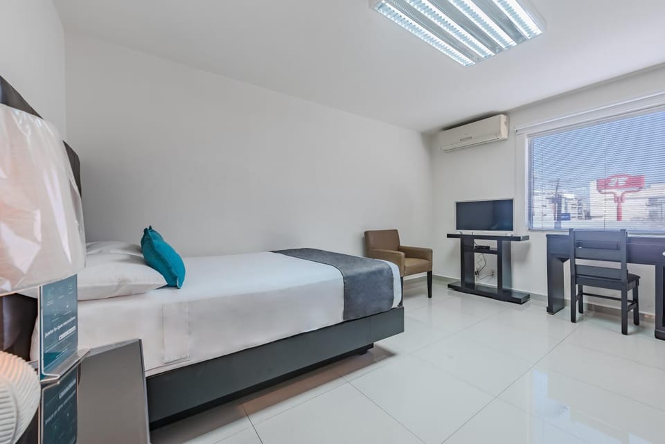 Suites Ejecutivas Monterrey Apartment in Monterrey