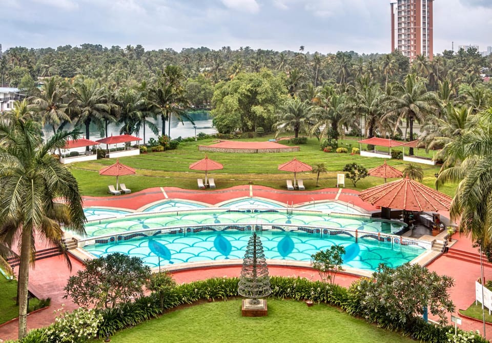 Pool view, Swimming pool