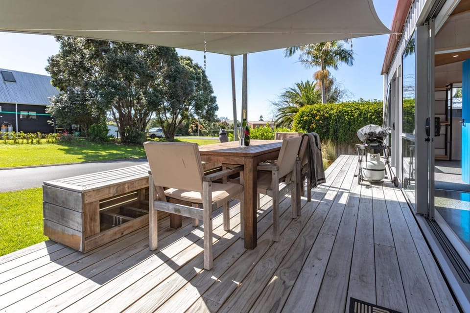 Hahei Beach Bach. House in Auckland Region