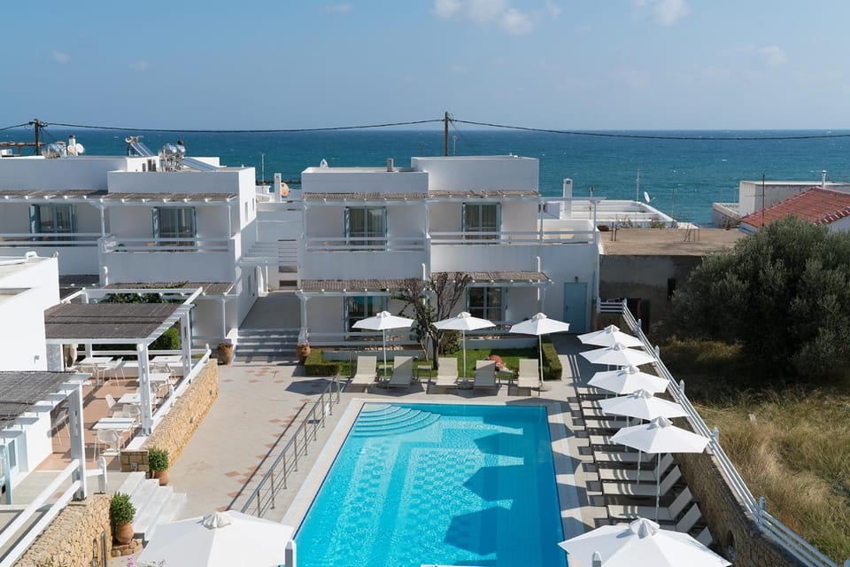 Garden view, Pool view, Sea view