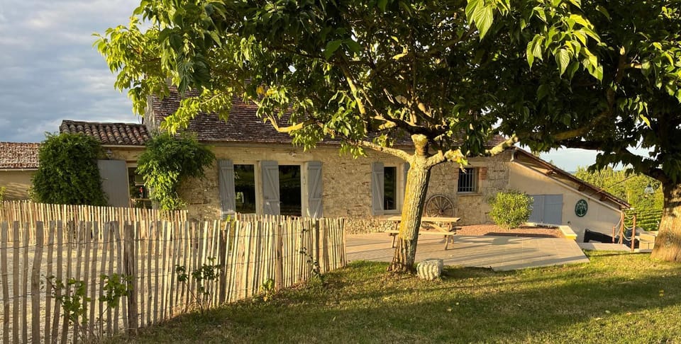 Gîte Barn - Tirecul - 24 Bed and Breakfast in Nouvelle-Aquitaine