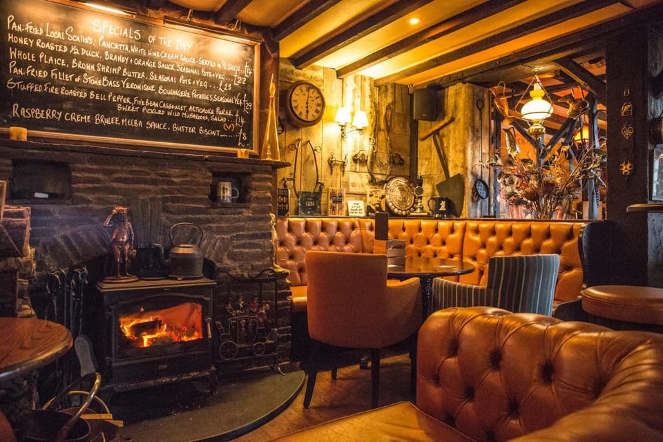 Lounge or bar