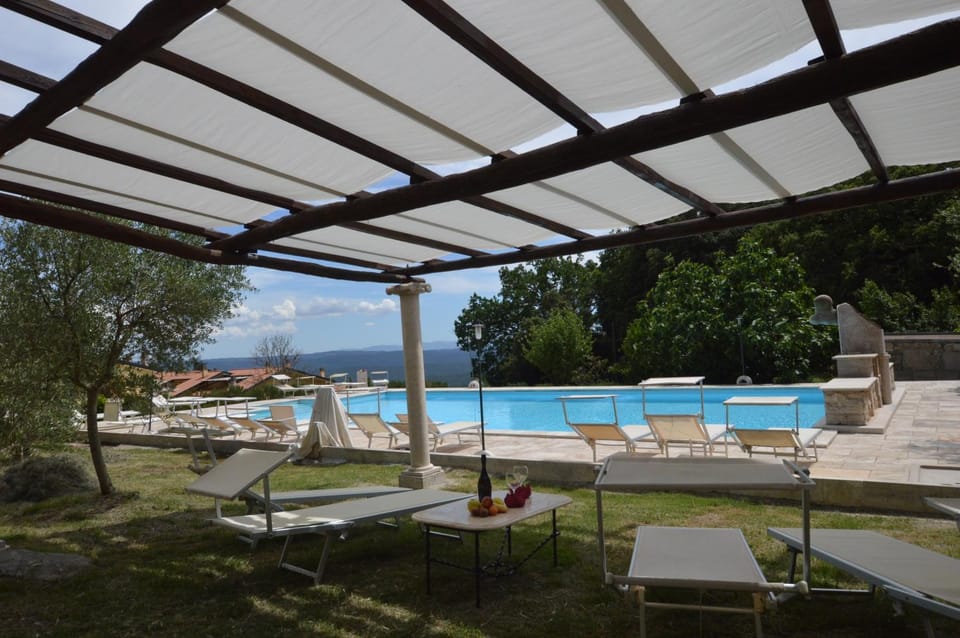 Garden, sunbed