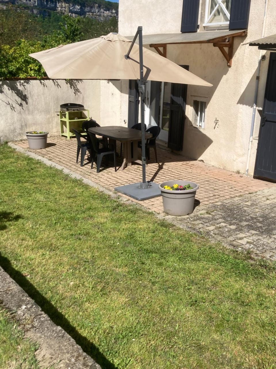 BBQ facilities, Garden