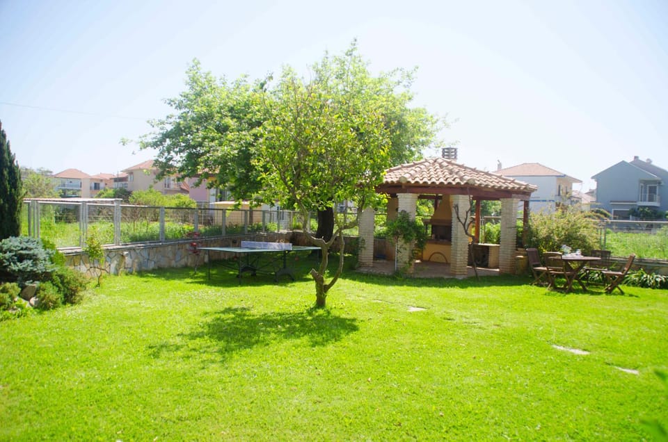 BBQ facilities, Garden, Sports