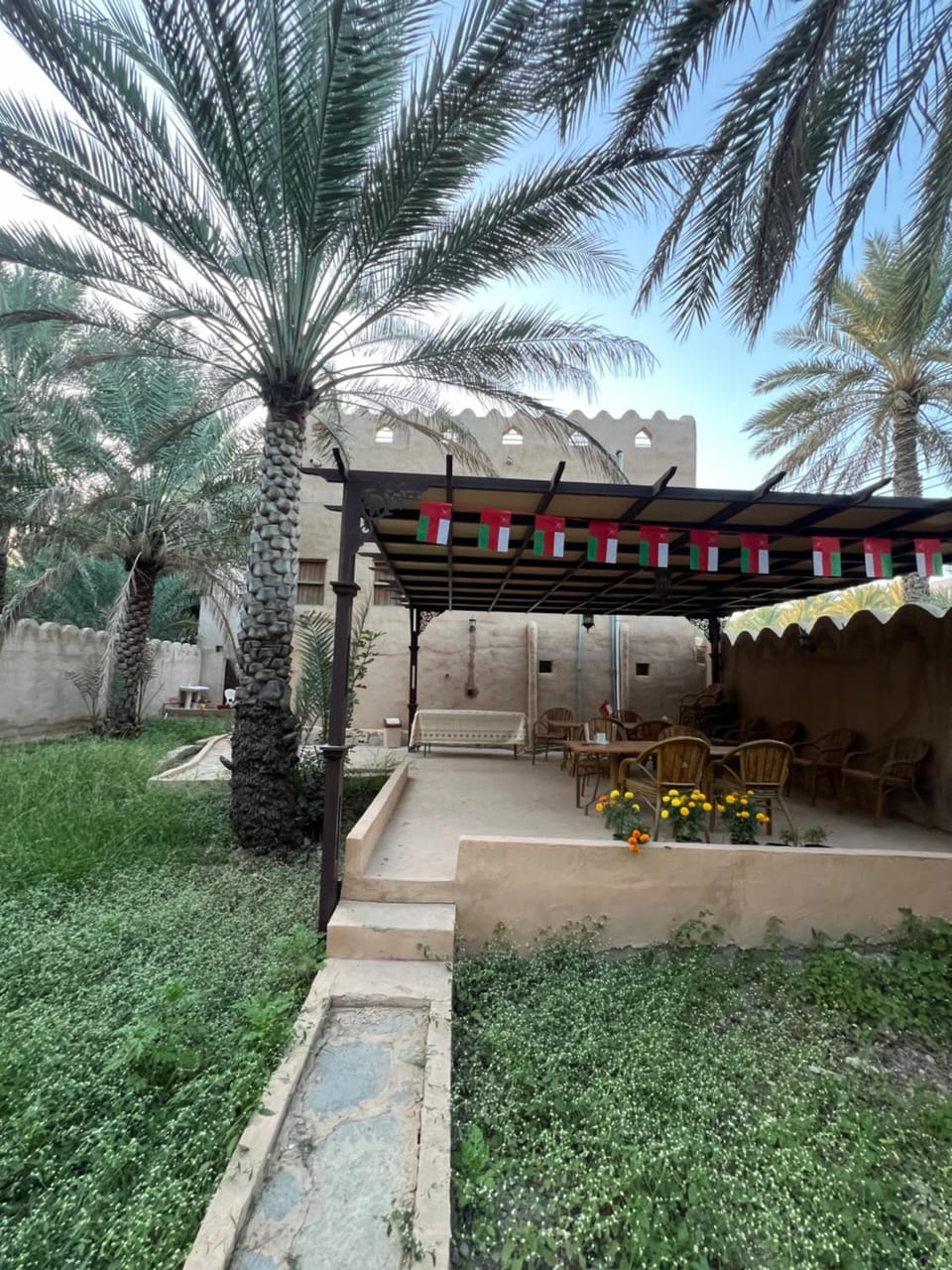 Mall Aldakhil House Bed and Breakfast in Oman