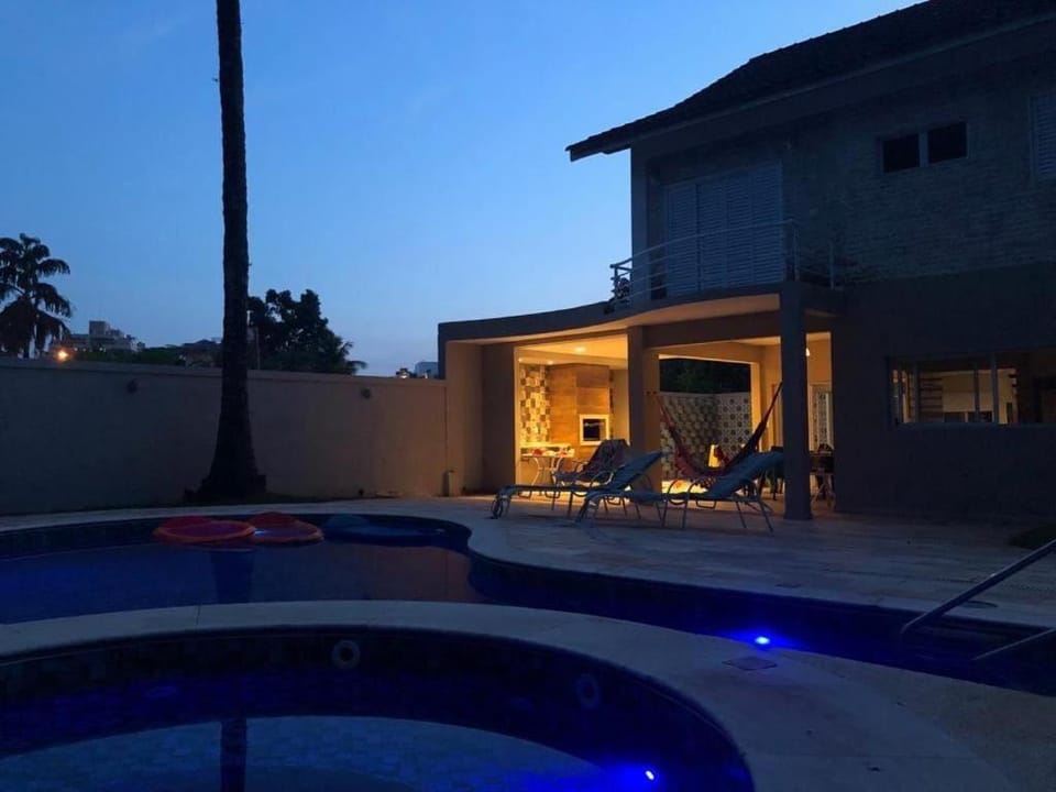 Casa para familia em Riviera, com WiFi House in Bertioga