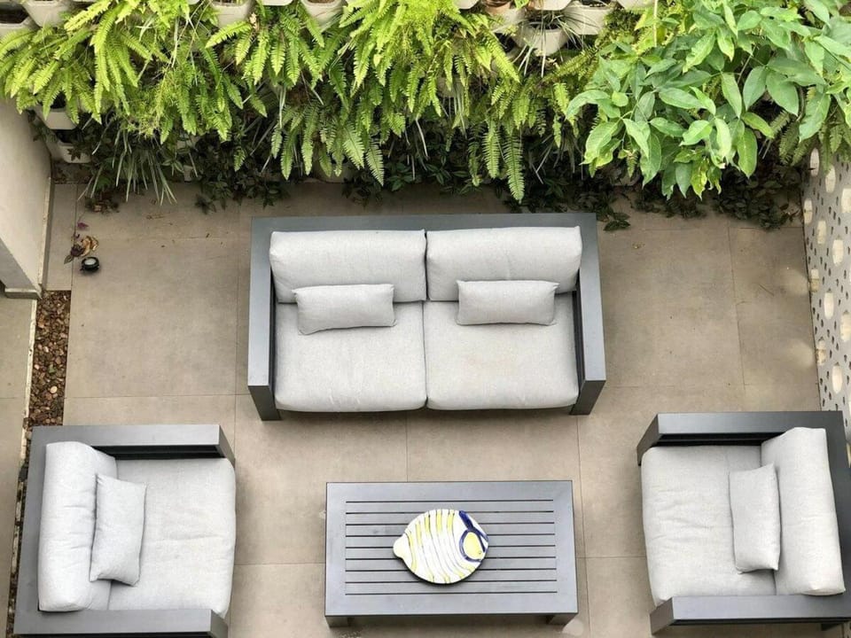 Seating area