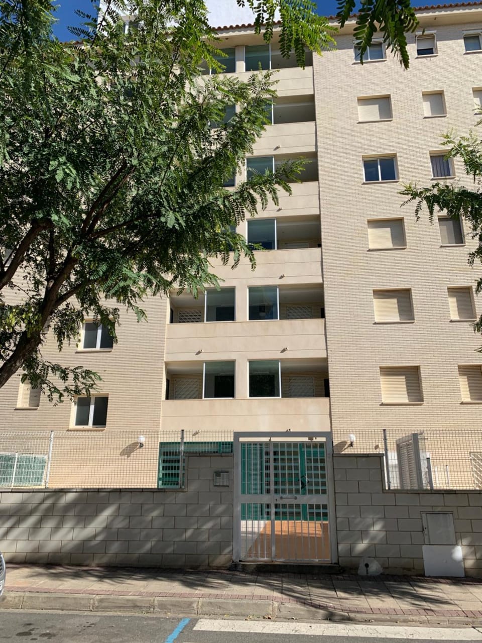 Property building, Facade/entrance