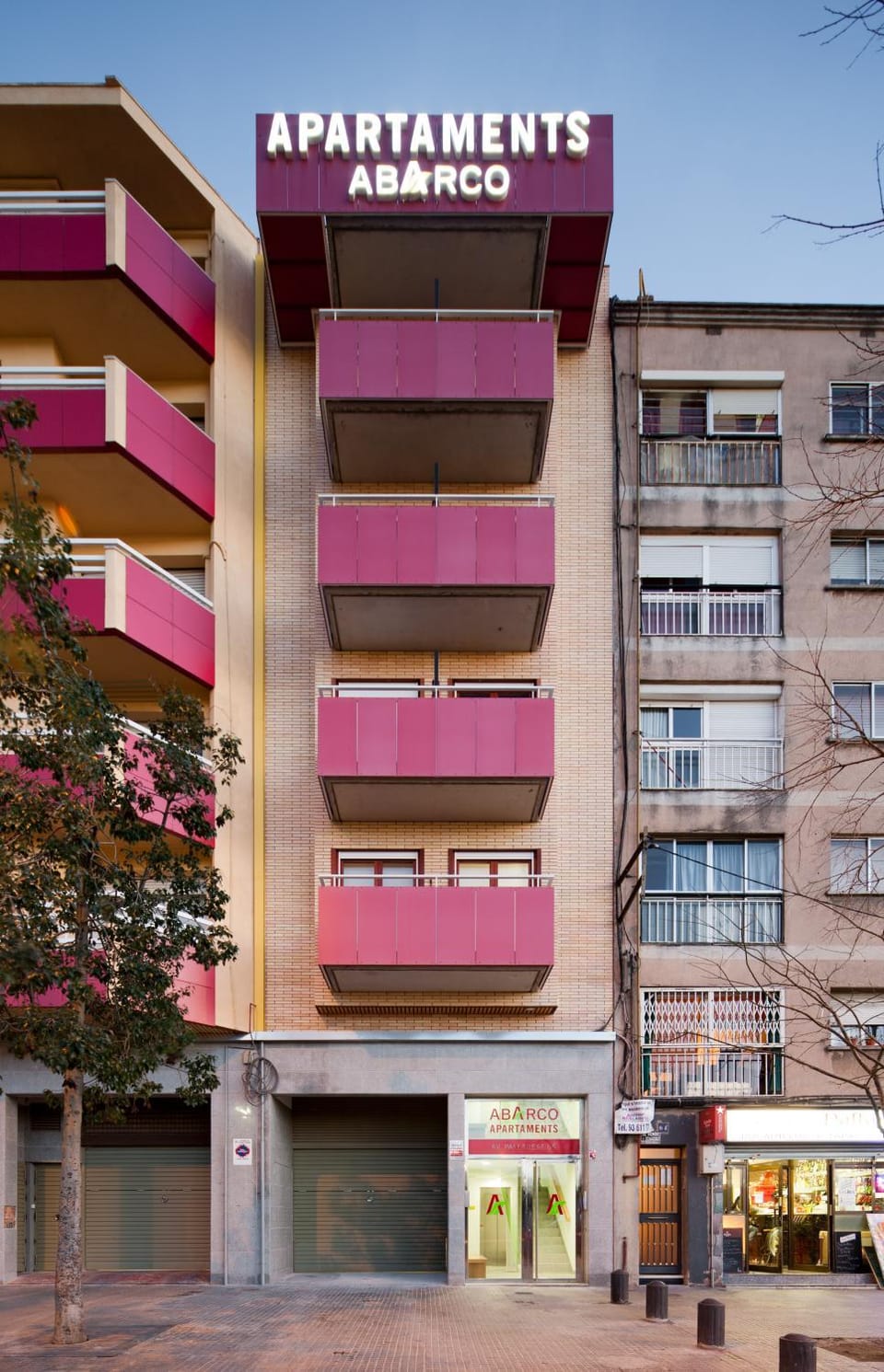 Facade/entrance