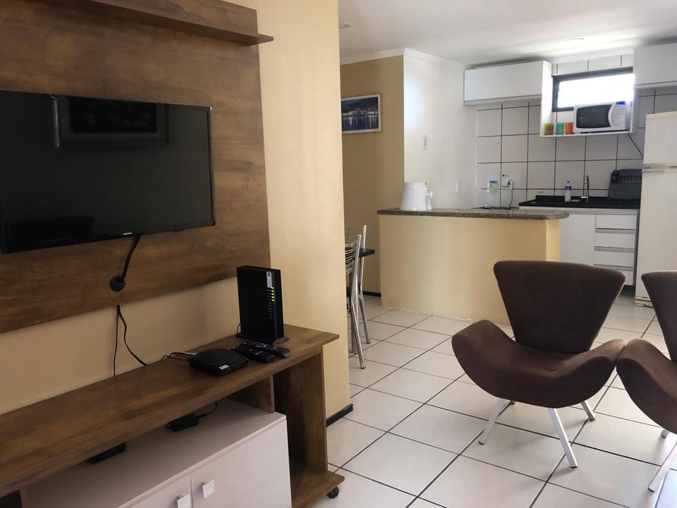 TV and multimedia, Kitchen or kitchenette, Living room