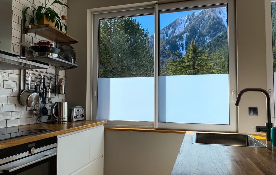 Kitchen or kitchenette, Mountain view