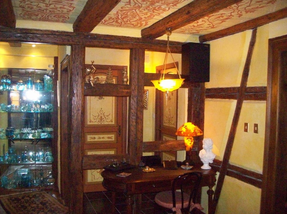 Seating area