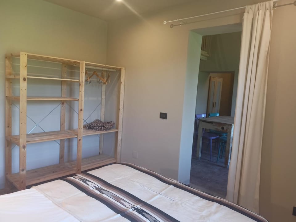 Agriturismo Cà del Lupo Farm Stay in Province of Massa and Carrara