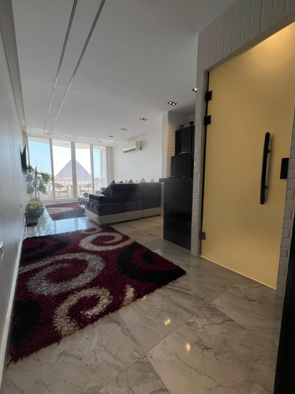 Hi Pyramids Apartment in Egypt