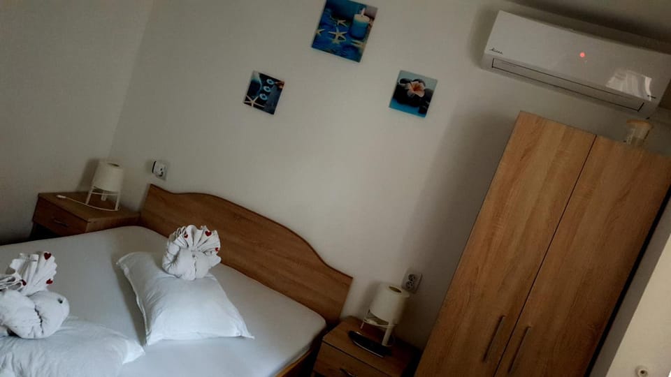 Casa Nicholas Bed and Breakfast in Constanta