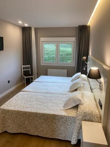 Hotel La Cruz Hotel in Muxía