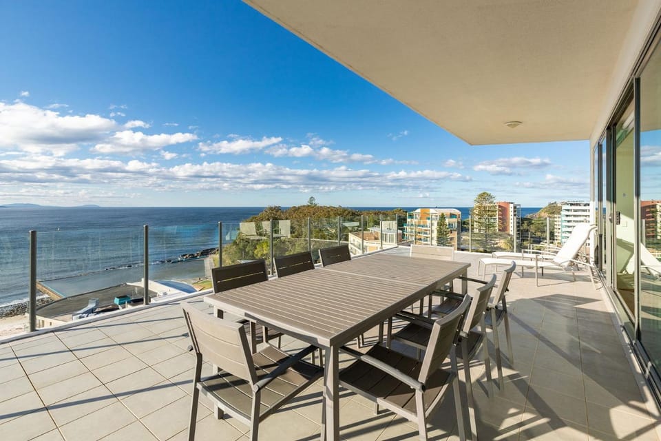Strand Beachside 1003 Penthouse Apartment in Forster