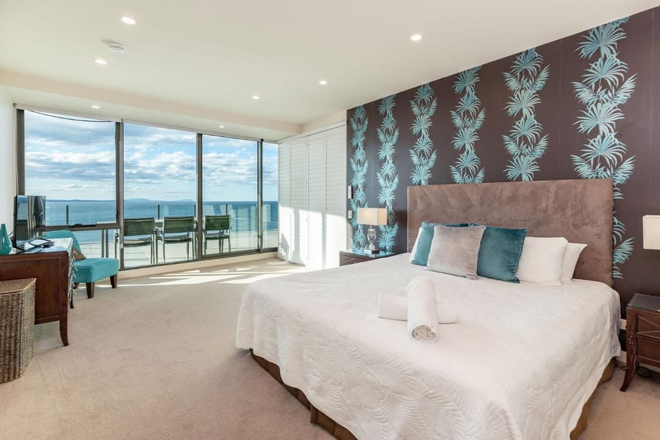 Strand Beachside 1003 Penthouse Apartment in Forster