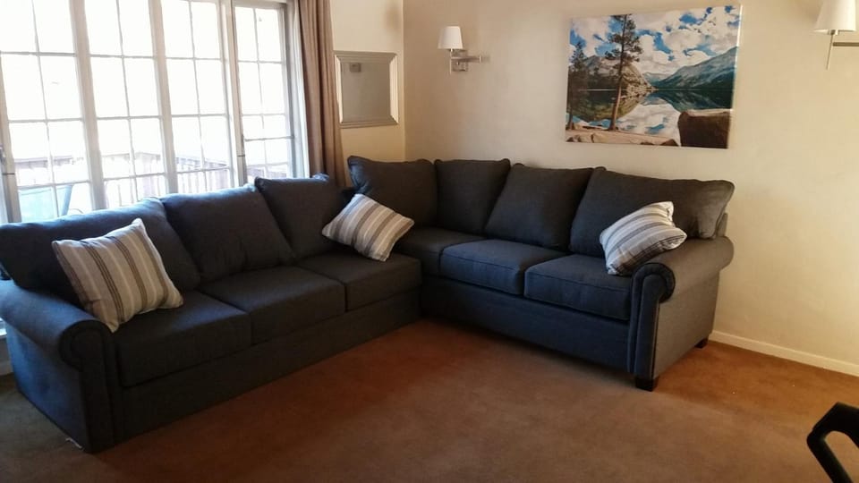 Bed, Living room, Seating area