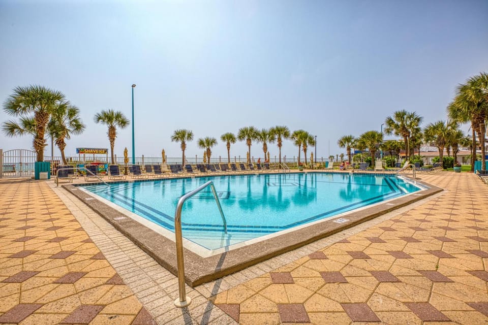 BeachFront Premium-Summit 1125 House in Panama City Beach