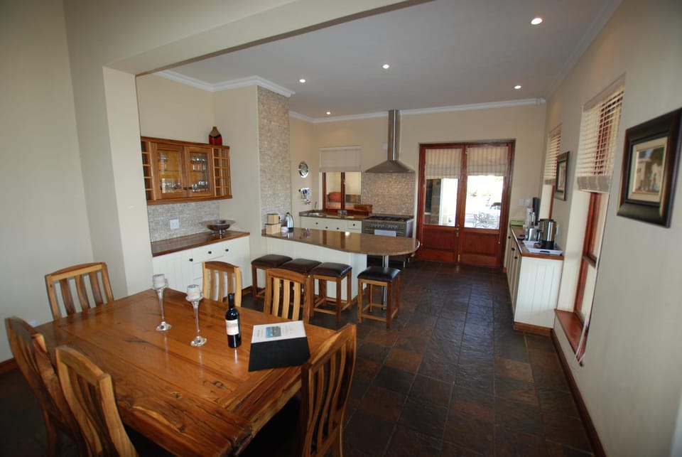 Kingsbury Cottage Apartment in Western Cape