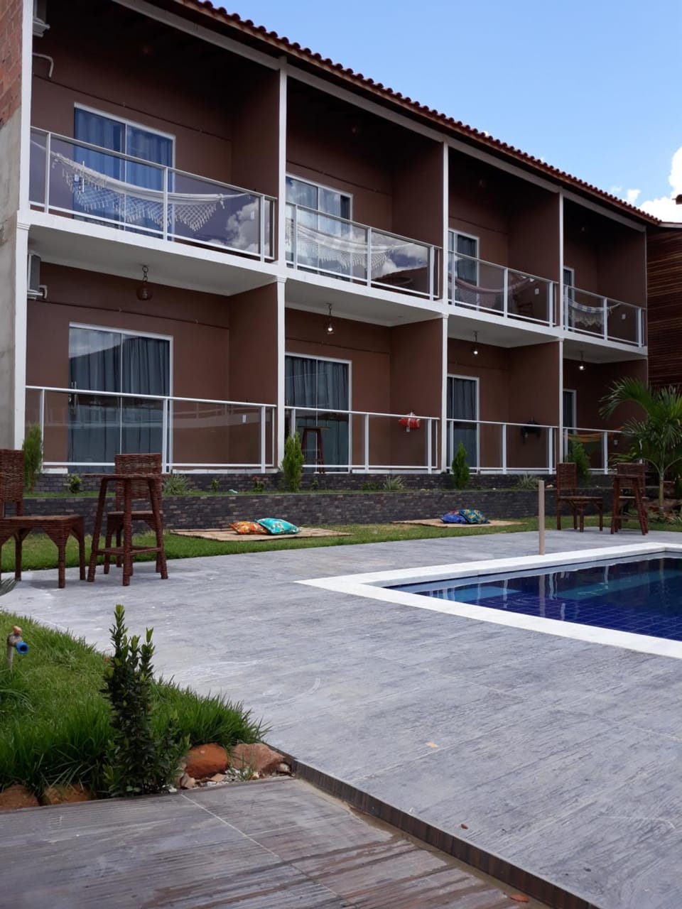 Property building, Swimming pool