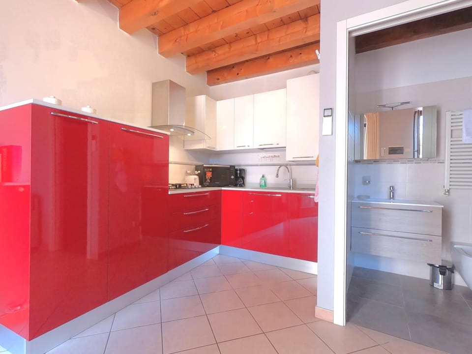 Bathroom, Kitchen or kitchenette