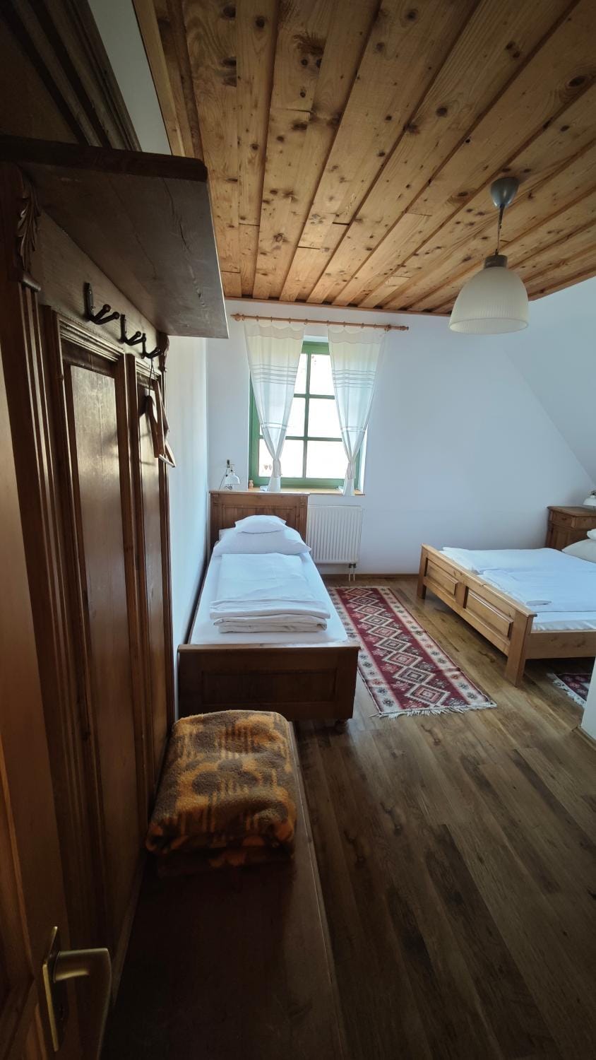 Kolonics Pincészet Vendégház Somló Bed and Breakfast in Hungary