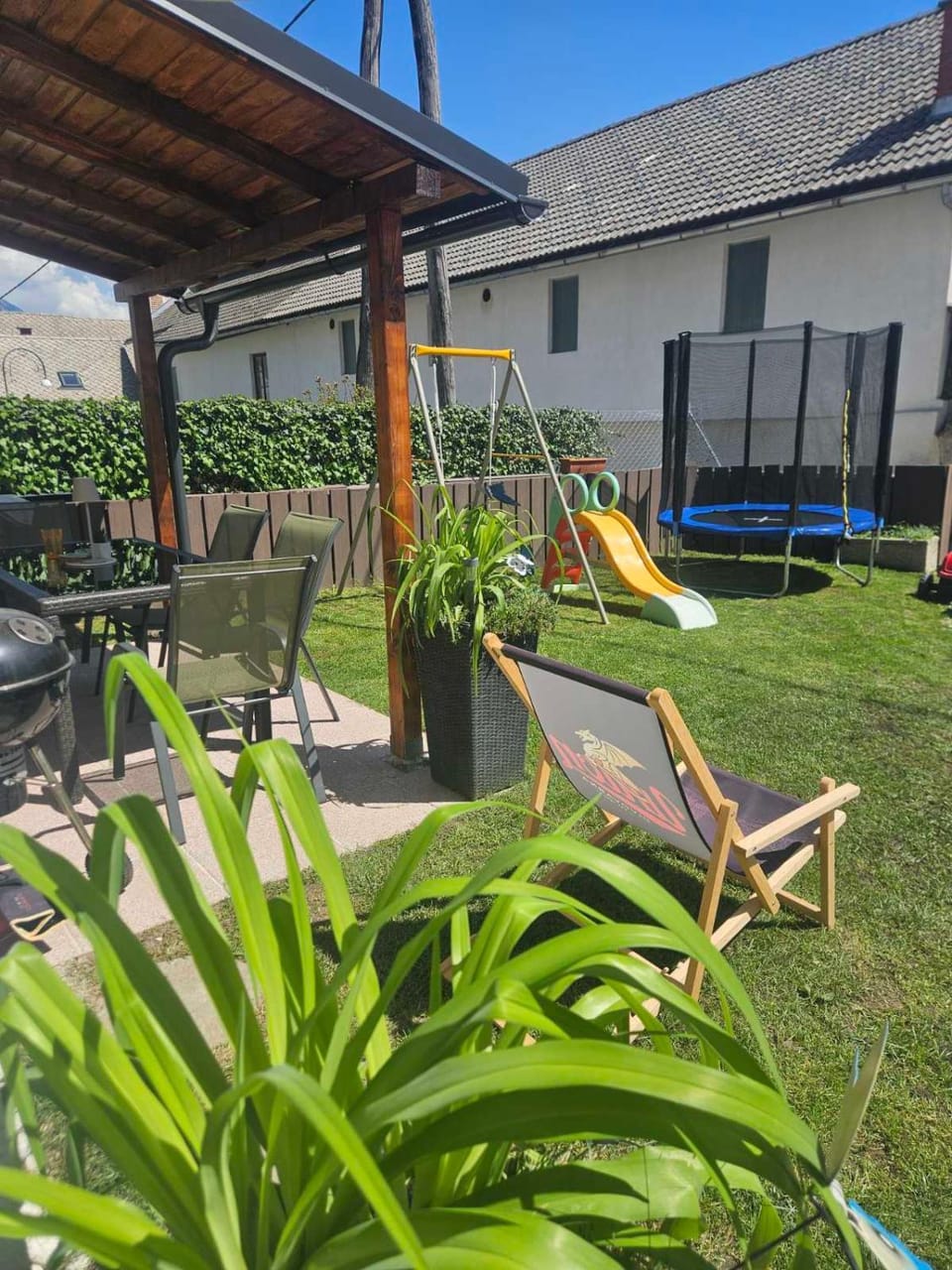 Garden view, sunbed