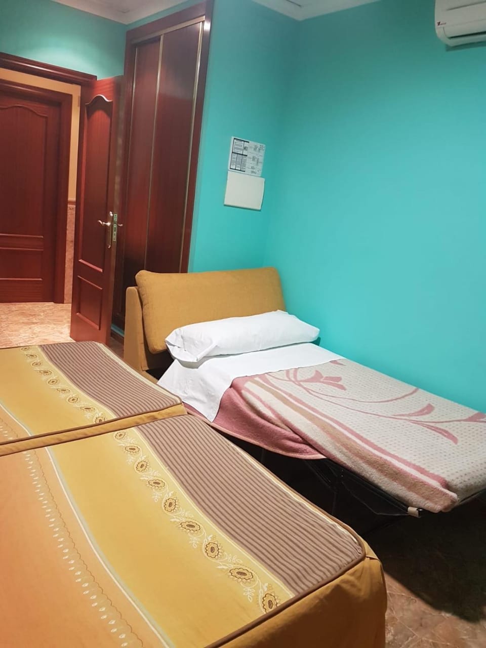 Camping-Hotel Los Molinos Bed and Breakfast in Castile-La Mancha
