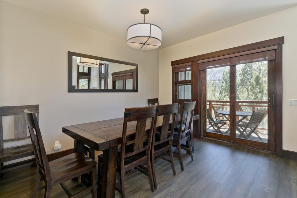 Juniper Crest #25 Condo Apartment in Mammoth Lakes