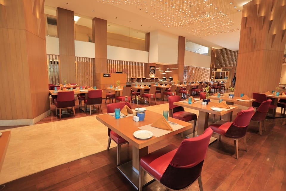 Restaurant/places to eat, Restaurant/places to eat