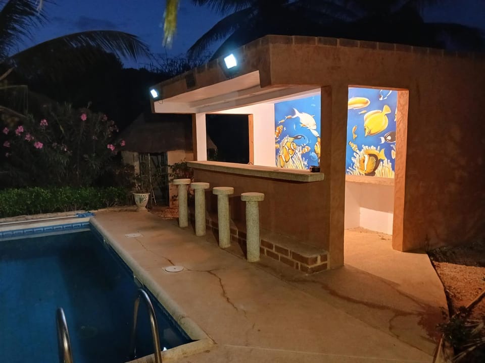 Swimming pool