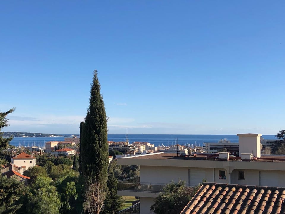 Property building, Day, Natural landscape, City view, Sea view