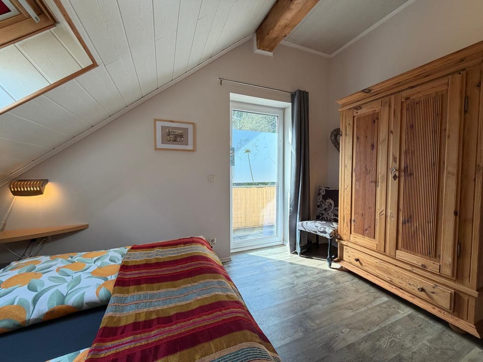 Bed, Photo of the whole room, Bedroom, wardrobe