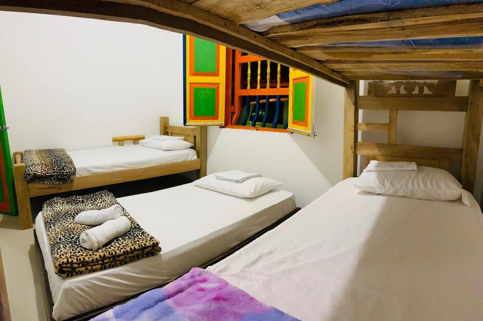 casa hostal las palmeras Bed and Breakfast in Guatapé