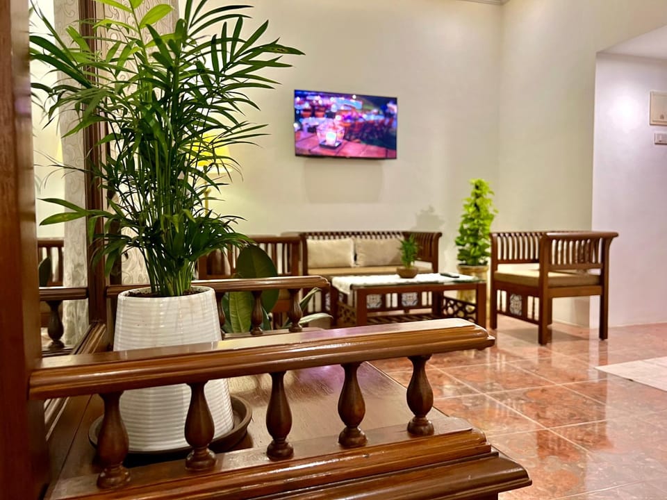 Living room, Bedroom
