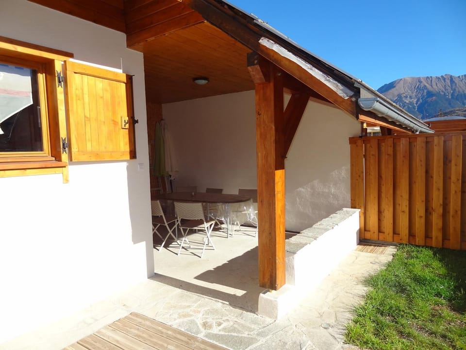 Patio, Natural landscape, Mountain view, sunbed