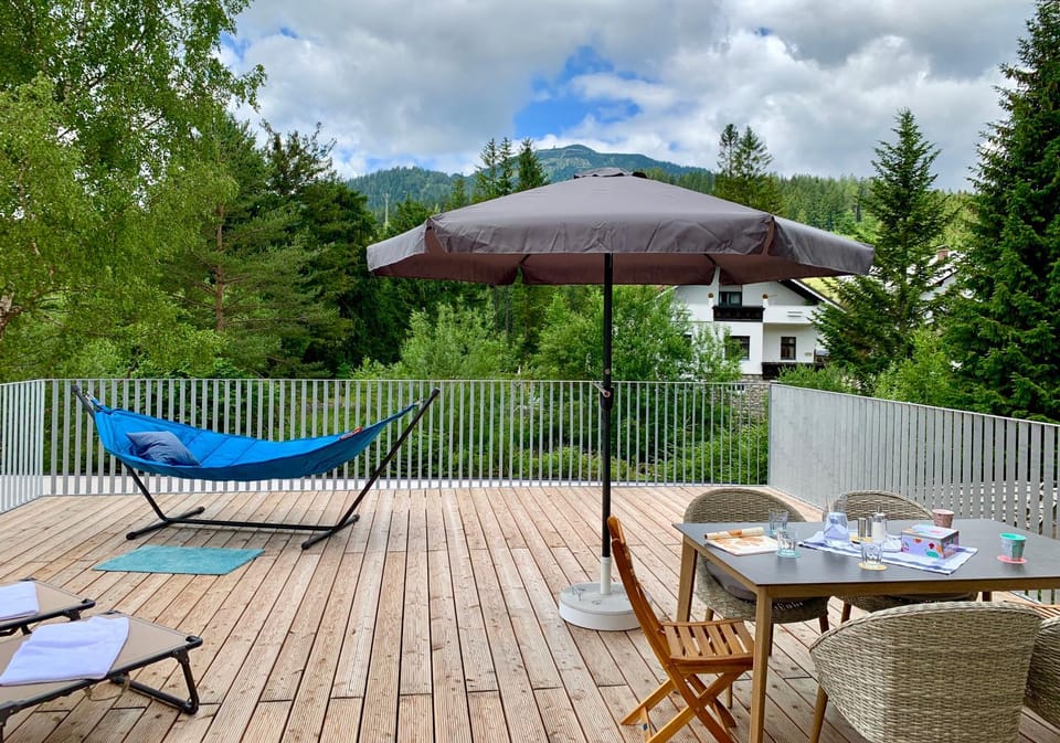 View (from property/room), Balcony/Terrace