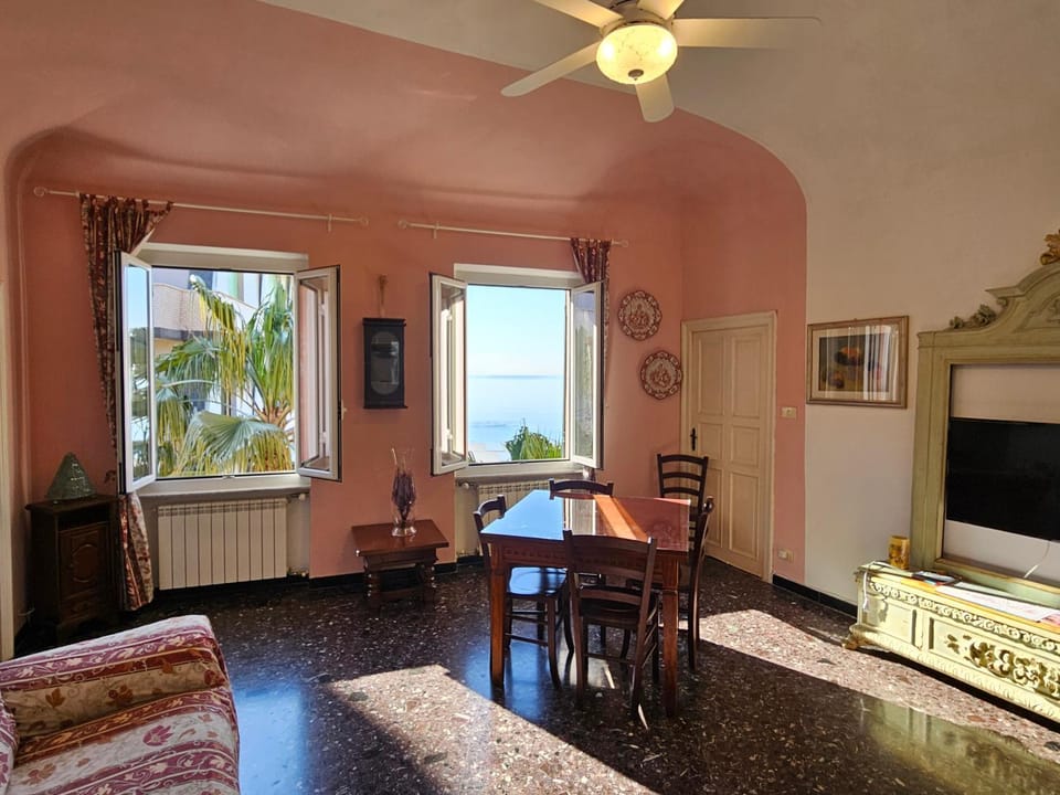 Living room, Seating area, Dining area, Sea view