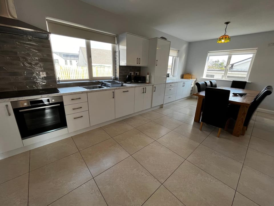 Ashdoon House House in Donegal City