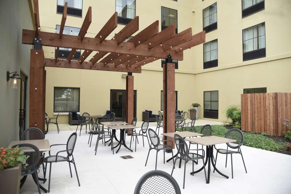 Patio, Balcony/Terrace