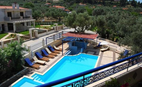 Pool view, Swimming pool
