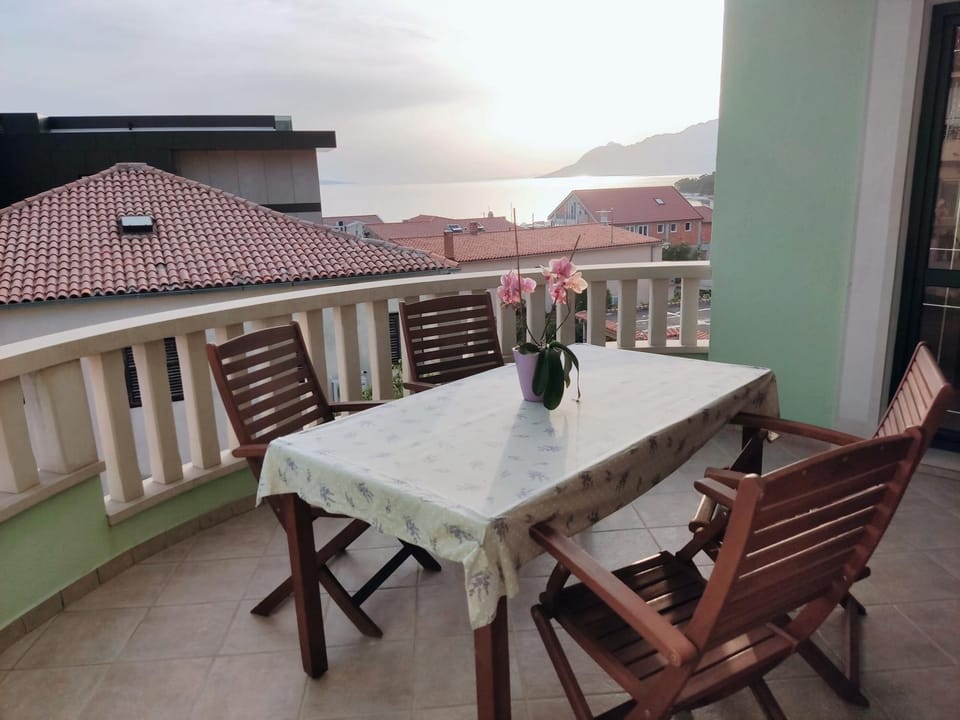 View (from property/room), Balcony/Terrace, Sea view
